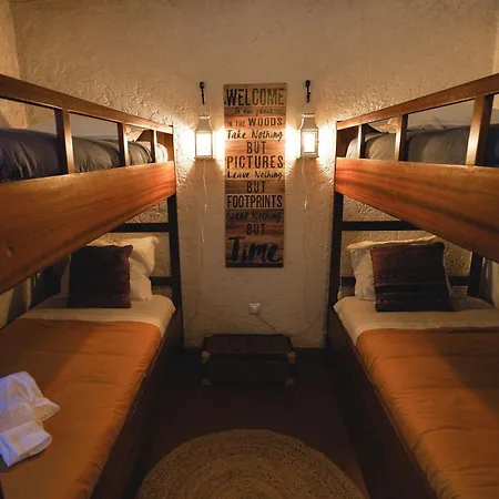 Villa Refúgio Da Caniçada - T4, Piscina Aquecida *